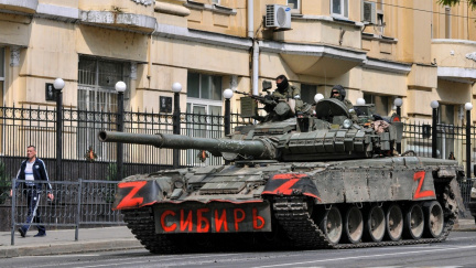 Dění v Rusku pozorně sledujeme, uvedli lídři evropských zemí a NATO