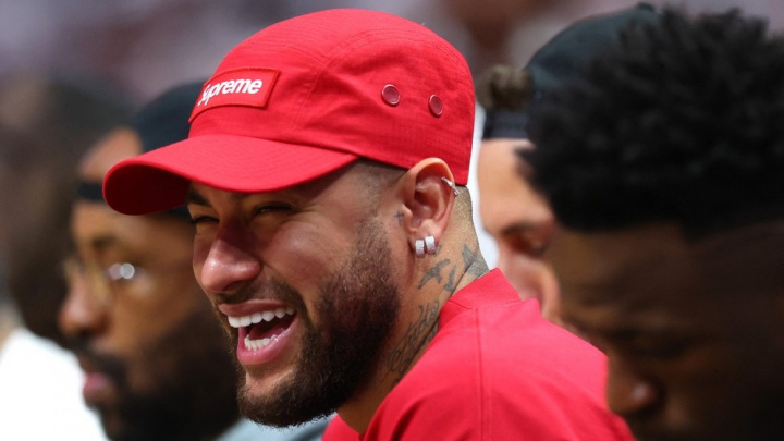 Kdo z vás to má? Neymar zaplatí 72 milionů za porušení předpisů při výstavbě sídla