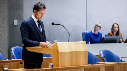 Nizozemský premiér Rutte končí po rekordně dlouhém vládnutí v politice