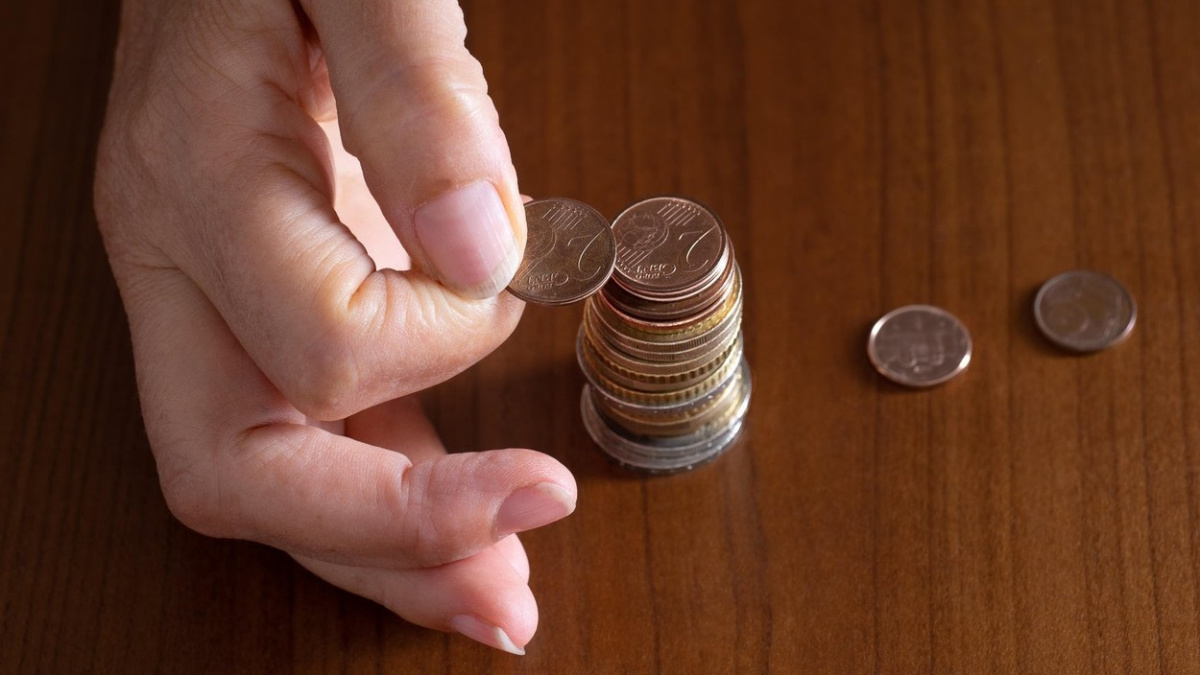 Neschopnost vlád už nese smutné ovoce: Evropané šmahem chudnou