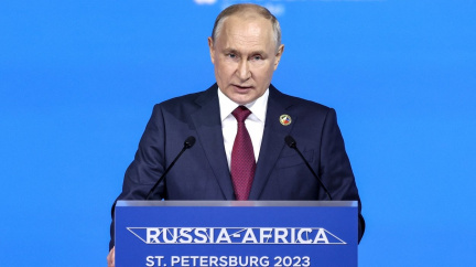 Pošleme Africe obilí zdarma, nabízí Putin na petrohradském summitu