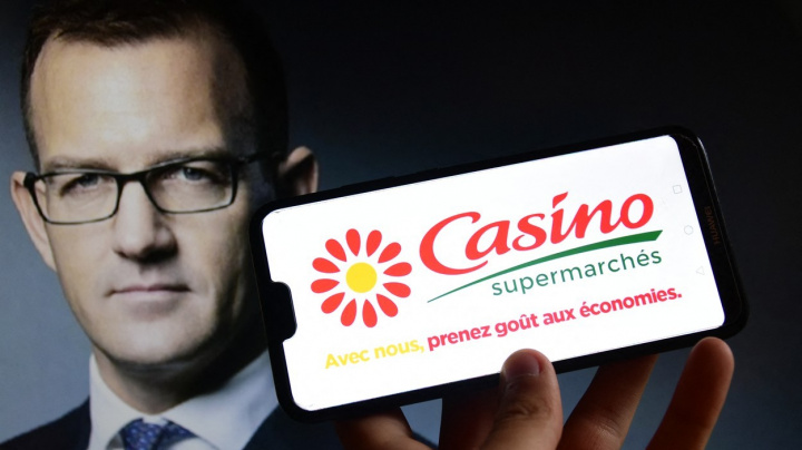 Řetězec Casino se dohodl s částí věřitelů na nabídce Křetínského