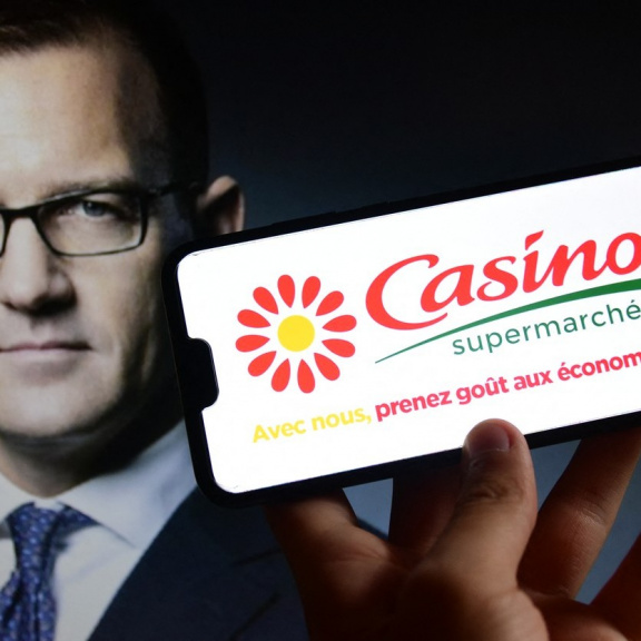 Řetězec Casino se dohodl s částí věřitelů na nabídce Křetínského