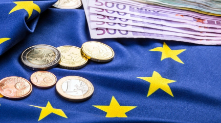 Česko získalo za pololetí z EU o 45,6 miliard víc, než odvedlo