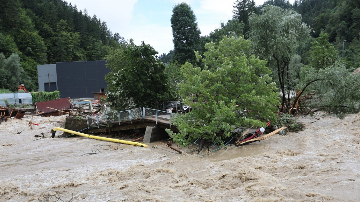 Ambasáda v Lublani v kontaktu s pěti Čechy, kteří se teď nedostanou z ubytování