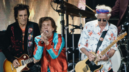 Stouni chystají nové album - oznámili to zašifrovaně v novinové reklamě