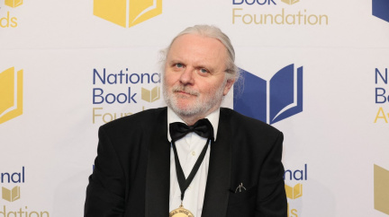 Nobelovu cenu za literaturu získal norský dramatik Jon Fosse
