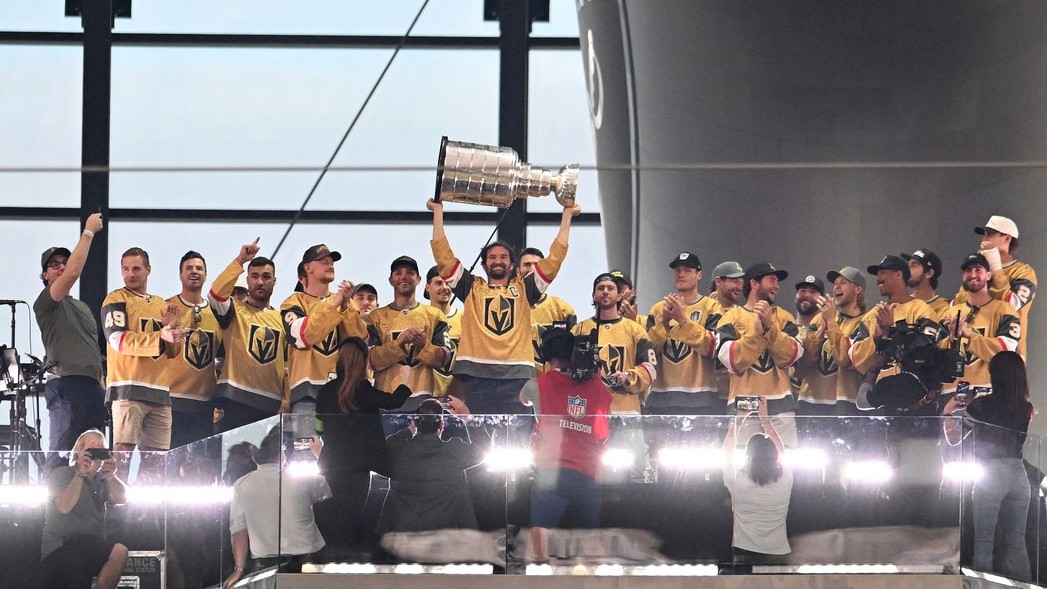 Před startem NHL je na soupiskách týmů 22 českých hokejistů