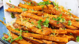 SUPER recept na KŘUPAVÉ hranolky z batátů, které zvládne upéct i začátečník!