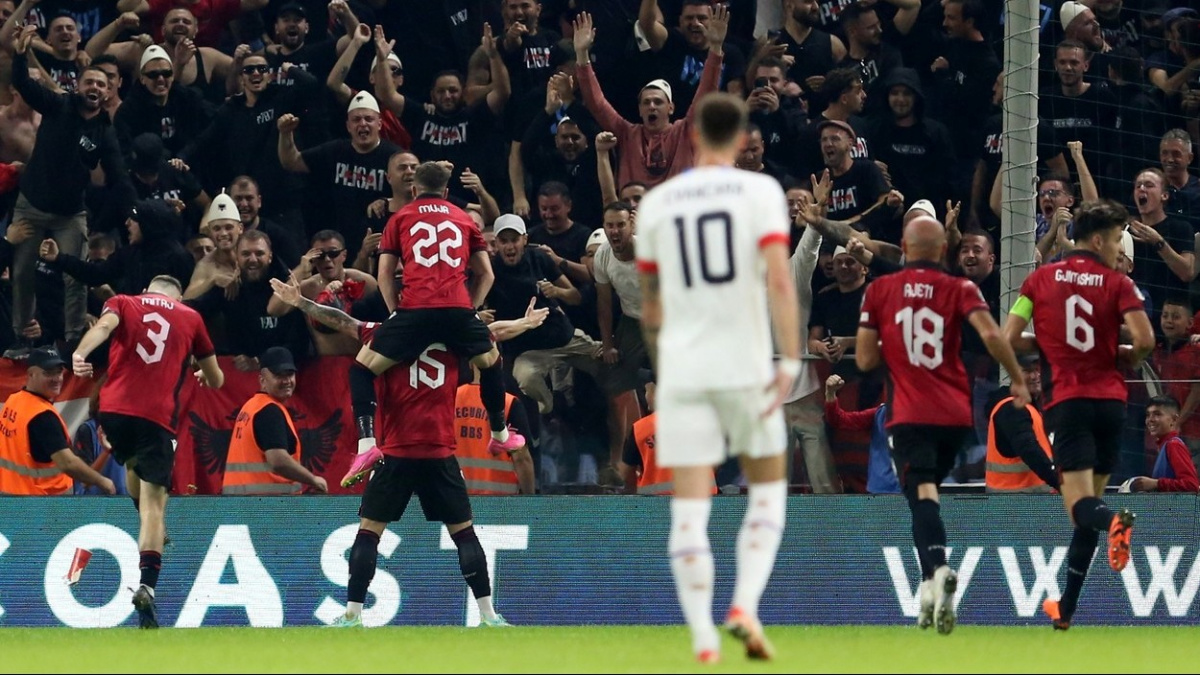 Fotbalovou reprezentaci bude po průšvihu v Albánii řešit příští týden výkonný výbor