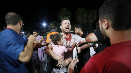 Izraelské útoky na Gazu mají podle Palestinců přes 2300 obětí, raněných 9714
