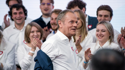 Polsko sčítá hlasy, podle odhadů se rýsuje změna vlády