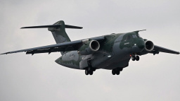 Obrana jedná o nákupu letounů Embraer C-390 Millennium; cenu raději nezveřejnila