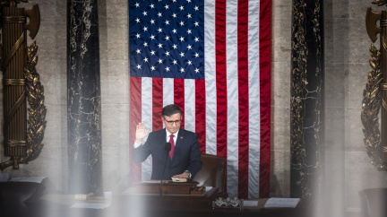 Po třech týdnech handrkování má Sněmovna reprezentantů USA předsedu