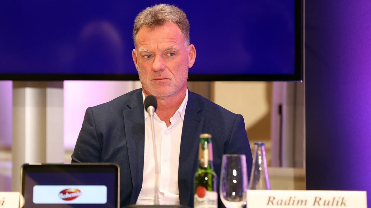 Na turnaj Karjala pojedou čtyři nováčci, realizační tým rozšíří Plekanec