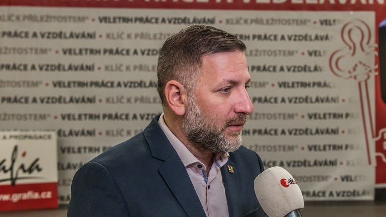 Plzeňský hejtman Špoták chce po odvolání Michálka z vedení Pirátů kandidovat na předsedu