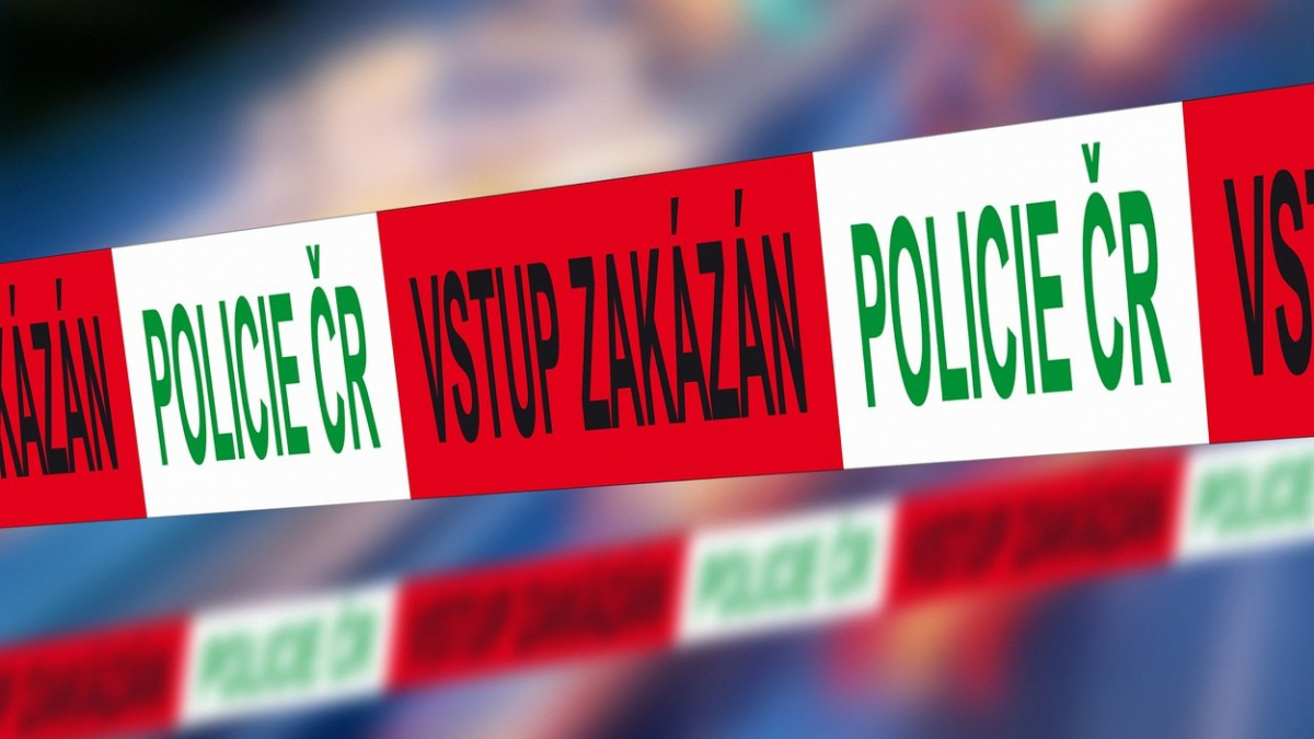 Vojenská policie a NCOZ dnes zasahovala na několika místech v ČR včetně Pardubic