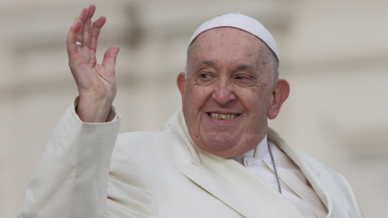 Papež zrušil dnešní aktivity kvůli lehké chřipce, oznámil Vatikán