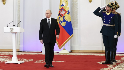 Vladimir Putin bude napřesrok kandidovat v prezidentských volbách