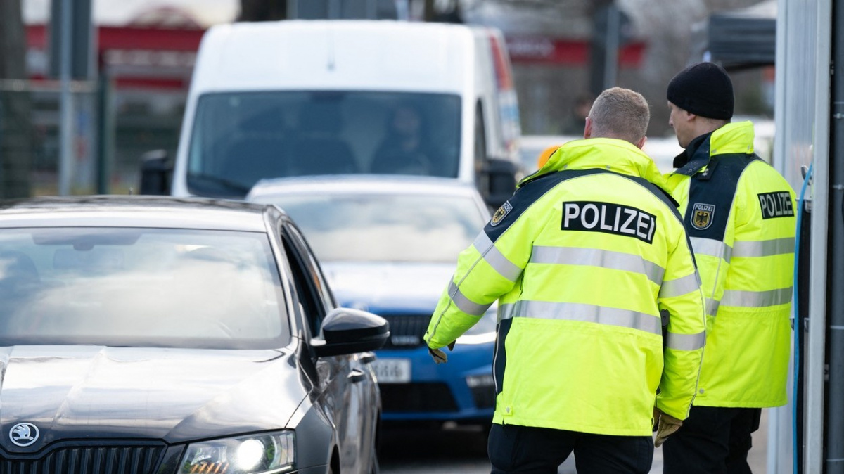 Německo o tři měsíce prodloužilo kontroly s Českem, Polskem a Švýcarskem