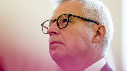 Hrad by žádostí o bezpečnostní prověrku pro Koláře porušil pravidla, řekl Pavel