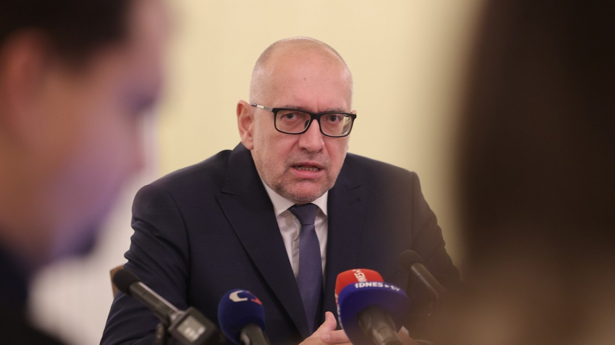 Vysoké školy v reakci na střelbu na FF UK zpřísní bezpečnostní pravidla