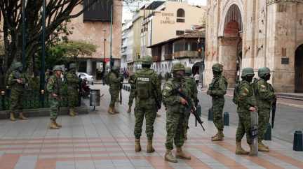 Aktualizováno: Po násilnostech v Ekvádoru doporučuje MZV Čechům zemi opustit