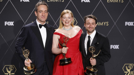 Televizní ceny Emmy ovládly seriály ‚Boj o moc‘ a ‚Medvěd‘