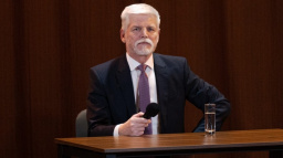 Prezident Pavel a ministr Jurečka budou jednat o penzích, ANO účast zrušilo