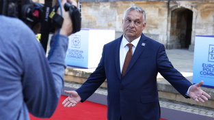 Orbánova rétorika "nezklamala", za útoky na Fica a Trumpa je údajně jejich protiválečný postoj