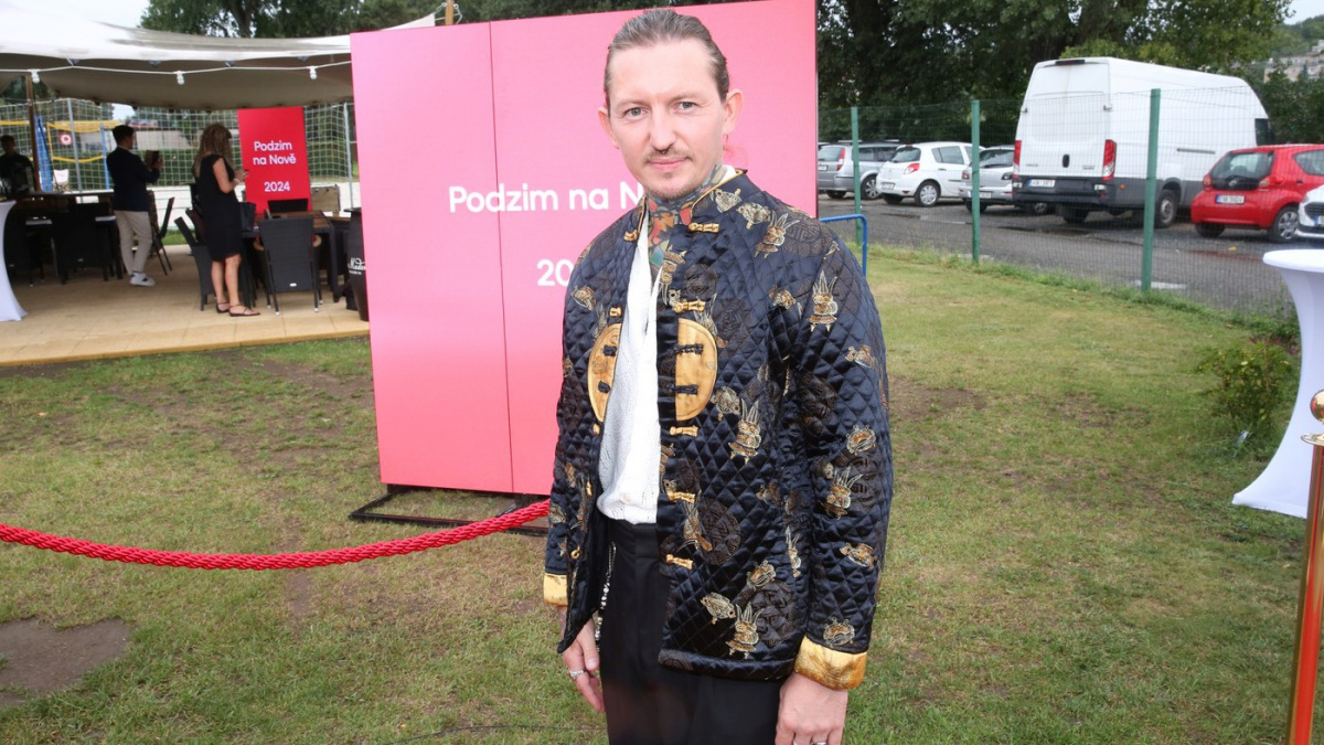 Šéfkuchař Přemek Forejt čelí kritice zákazníků, kteří si zakoupili jeho online kurzy vaření : Mluví o podrazu a zneužití