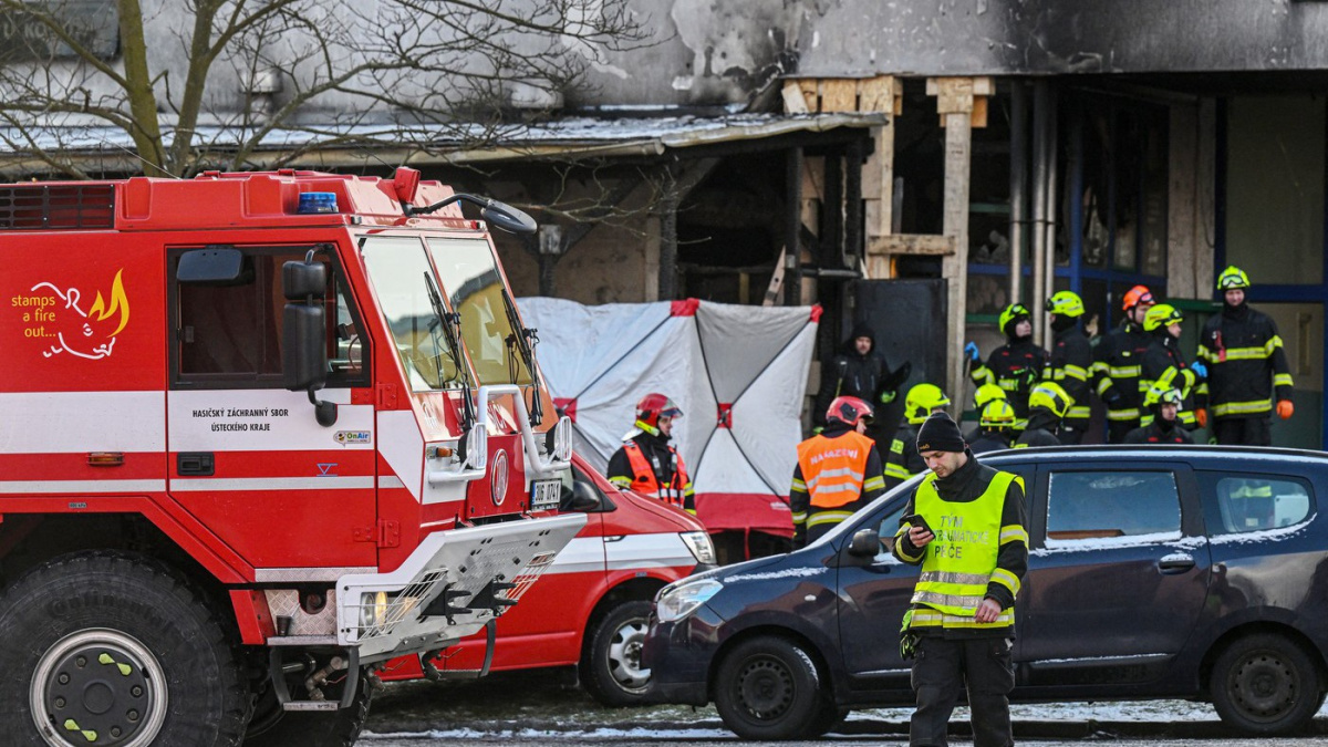 V Mostě vybuchla restaurace, šest mrtvých a další těžce zranění