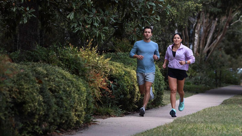 Jak zůstat fit na dovolené: Tipy na zdravé cestování