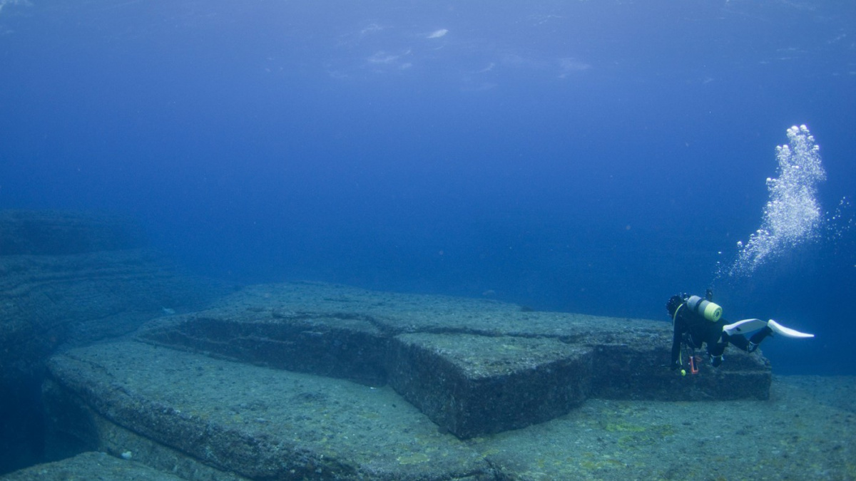 Vědci nevěří vlastním očím: Kdo postavil tuhle stavbu na dně oceánu?