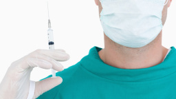 Zabíjel pro radost: Vraždící doktor pouštěl do žil smrt místo léků, případ šokoval i zkušené detektivy