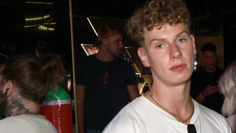 Nové jiskření? Pája ze Survivoru si užíval Matějskou po boku slavné influencerky