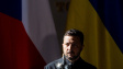 Ukrajinský prezident Zelenskyj přijel do Sněmovny, setká se s Pekarovou Adamovou