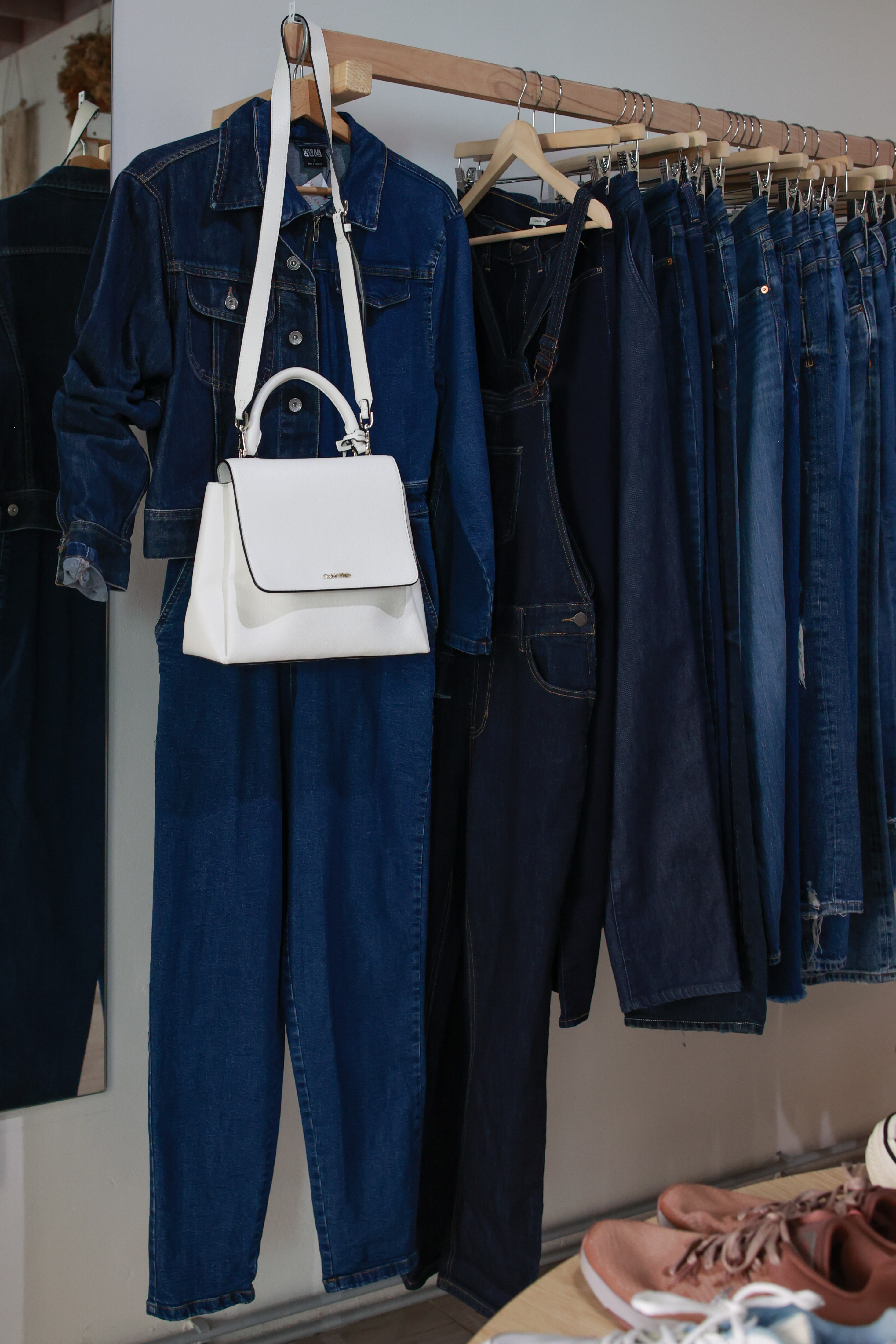 Stylové outfity do tisícovky