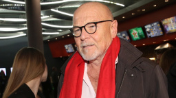 Legendární a nezaměnitelný Marek Vašut slaví 65: Málem se zabil kvůli depresím, děti nikdy nechtěl