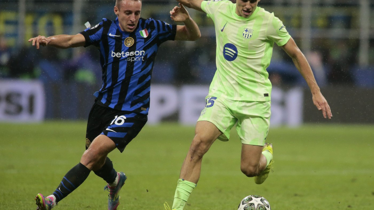Inter Milán porazil Barcelonu 4:3 po prodloužení a je ve finále fotbalové LM