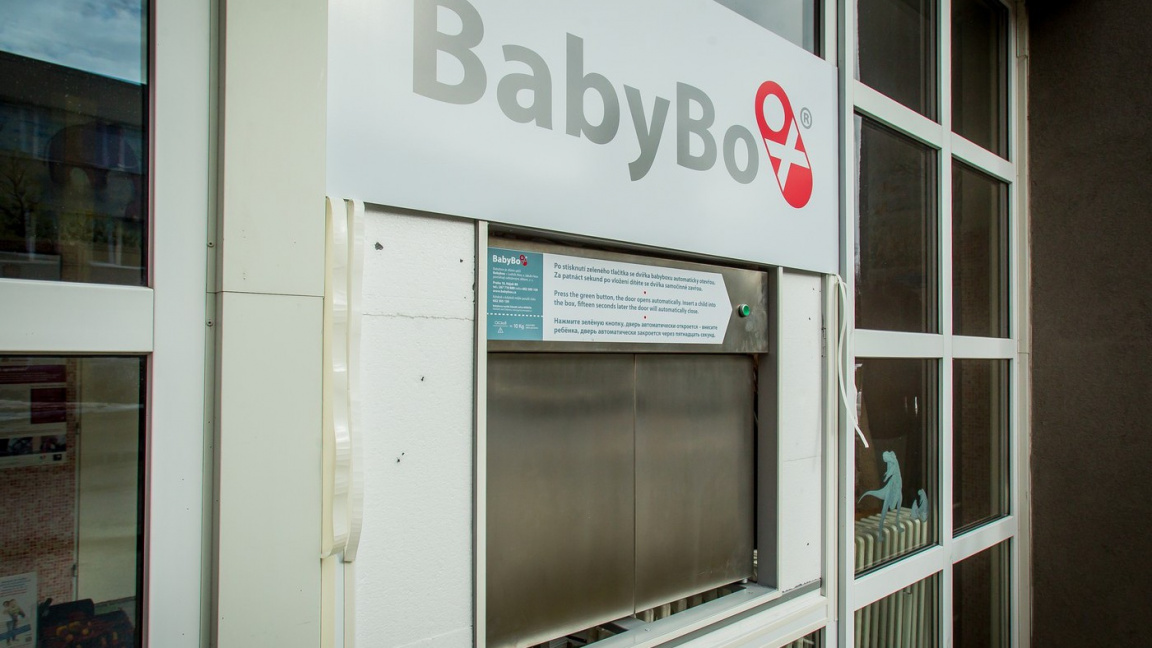 V Boskovicích našli v babyboxu chlapečka, dostal jméno Vojtěch