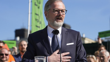 Firma EDF zasahuje do bezpečnostních zájmů Česka, řekl Fiala v debatě v Jihlavě