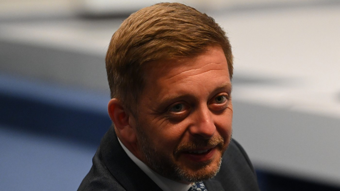 Starostové si v sobotu vyberou nové vedení, post předsedy bude obhajovat Rakušan