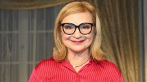 Jak to ta Jana Paulová dělá? I v pytli na brambory by určitě vypadala jako bohyně. Její styl vás doslova odzbrojí