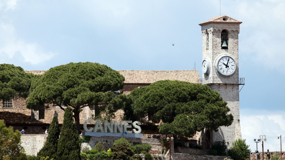 Jihovýchod Francie postihl rozsáhlý výpadek proudu, zasáhl i festival v Cannes