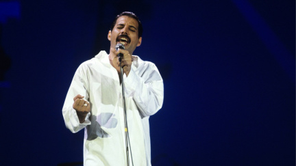 Za oponou legendy: Životní tajemství, které Freddie ukryl až do smrti