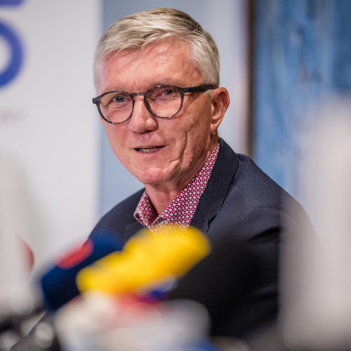 Zajíček: Podíl investic na výdajích státu stagnuje, investice se musí zvýšit