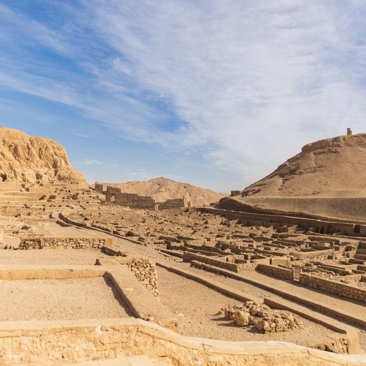 Úředník pod pyramidou. Další pikantní detaily ze života starých Egypťanů odhalily nově odkryté hrobky