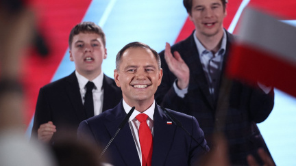 Výhra Nawrockého ve volbách prezidenta v Polsku je tvrdou ranou pro premiéra Tuska a jeho vládu