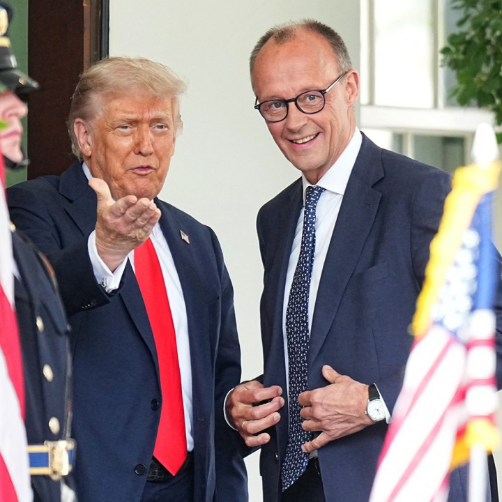 Trump přivítal Merze v Bílém domě, chce hovořit o obchodu a válce na Ukrajině